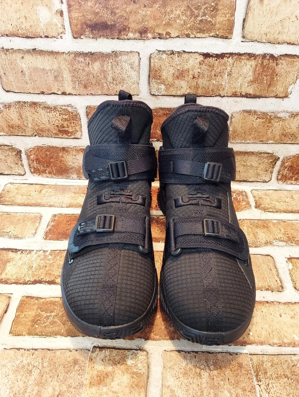 Pre-owned 2019 Nike Lebron Soldier 13